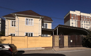  Агентство недвижимости