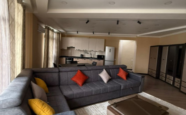  Агентство недвижимости