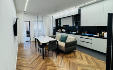  Агентство недвижимости