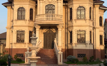  Агентство недвижимости