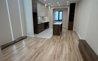  Агентство недвижимости