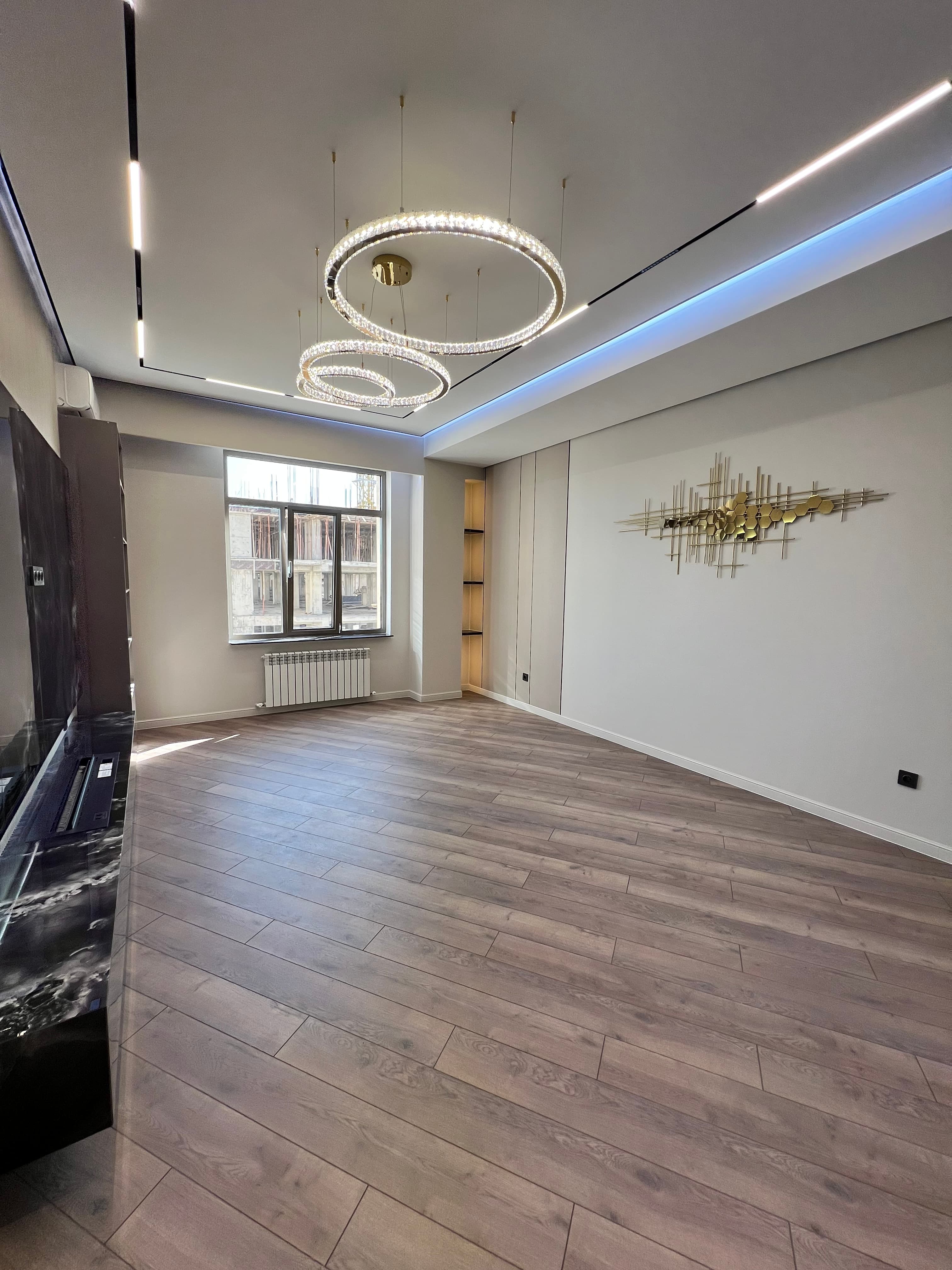 Элитка, 2 ком, 90 м2, этаж 7/12, ж/к Асанбай Сити (Asanbay City), Сост: Евроремонт - фото 2