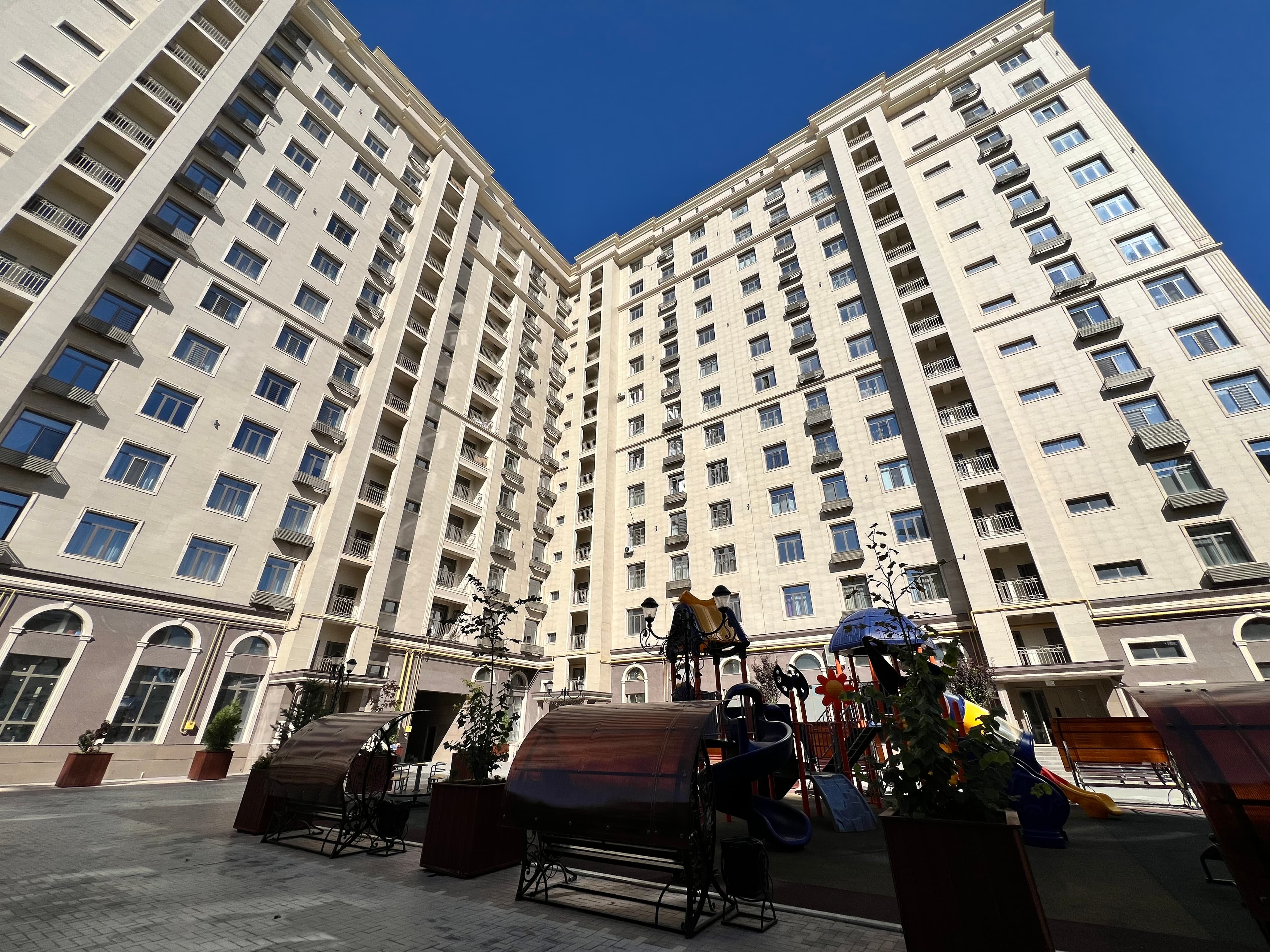 Элитка, 2 ком, 90 м2, этаж 7/12, ж/к Асанбай Сити (Asanbay City), Сост: Евроремонт - фото 17