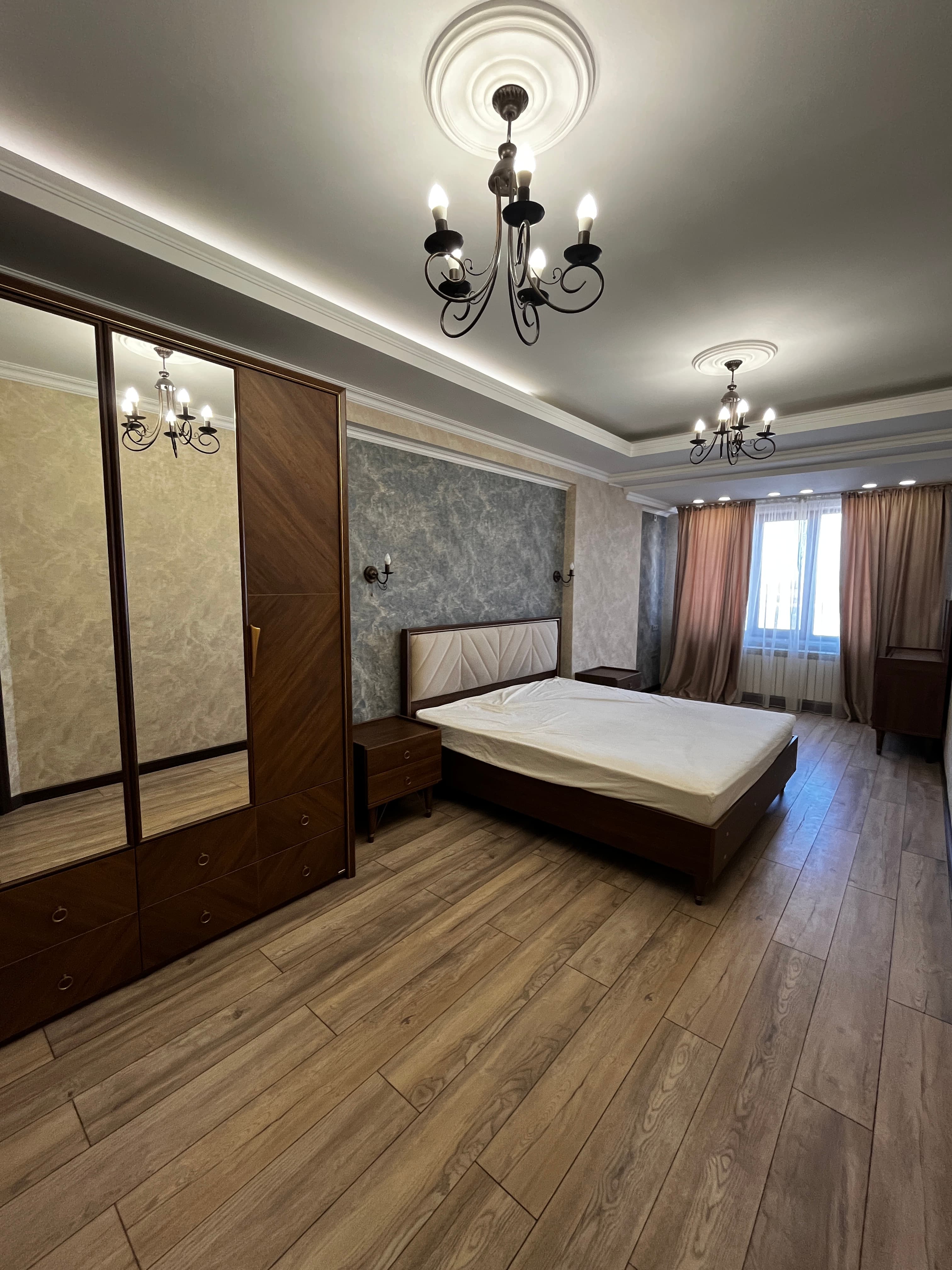 Элитка, 3 ком, 140 м2, этаж 7/10, Сост: Евроремонт - фото 15