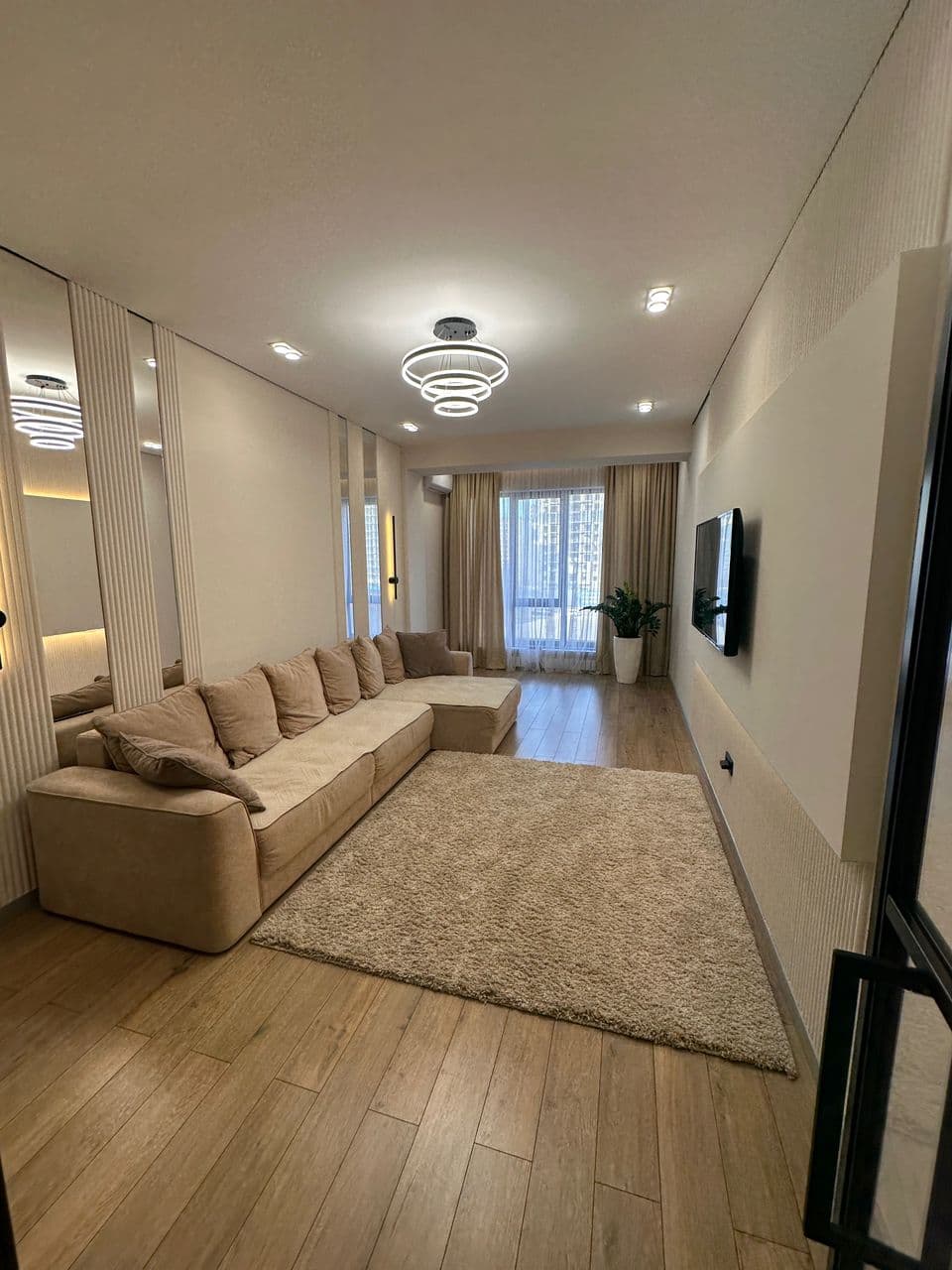 Продажа, Элитка, 3 ком, 116.3 м2, этаж 3/10, ж/к Малина (Malina), Сост: Евроремонт - фото 2