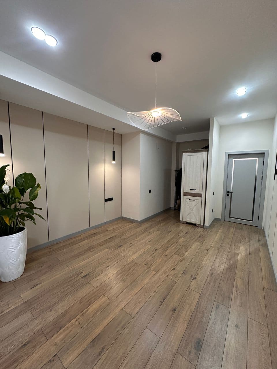 Продажа, Элитка, 3 ком, 116.3 м2, этаж 3/10, ж/к Малина (Malina), Сост: Евроремонт - фото 7