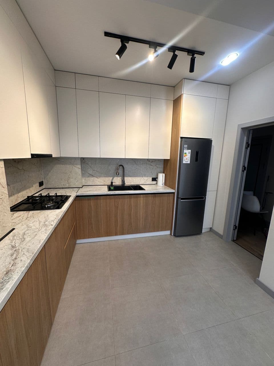 Продажа, Элитка, 3 ком, 116.3 м2, этаж 3/10, ж/к Малина (Malina), Сост: Евроремонт - фото 11