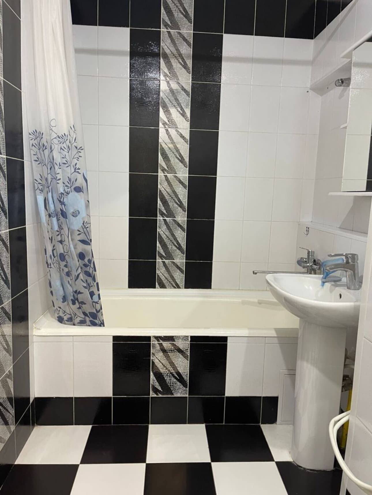 Продажа, 106 серия, 2 ком, 46 м2, этаж 9/9, Сост: Евроремонт - фото 9