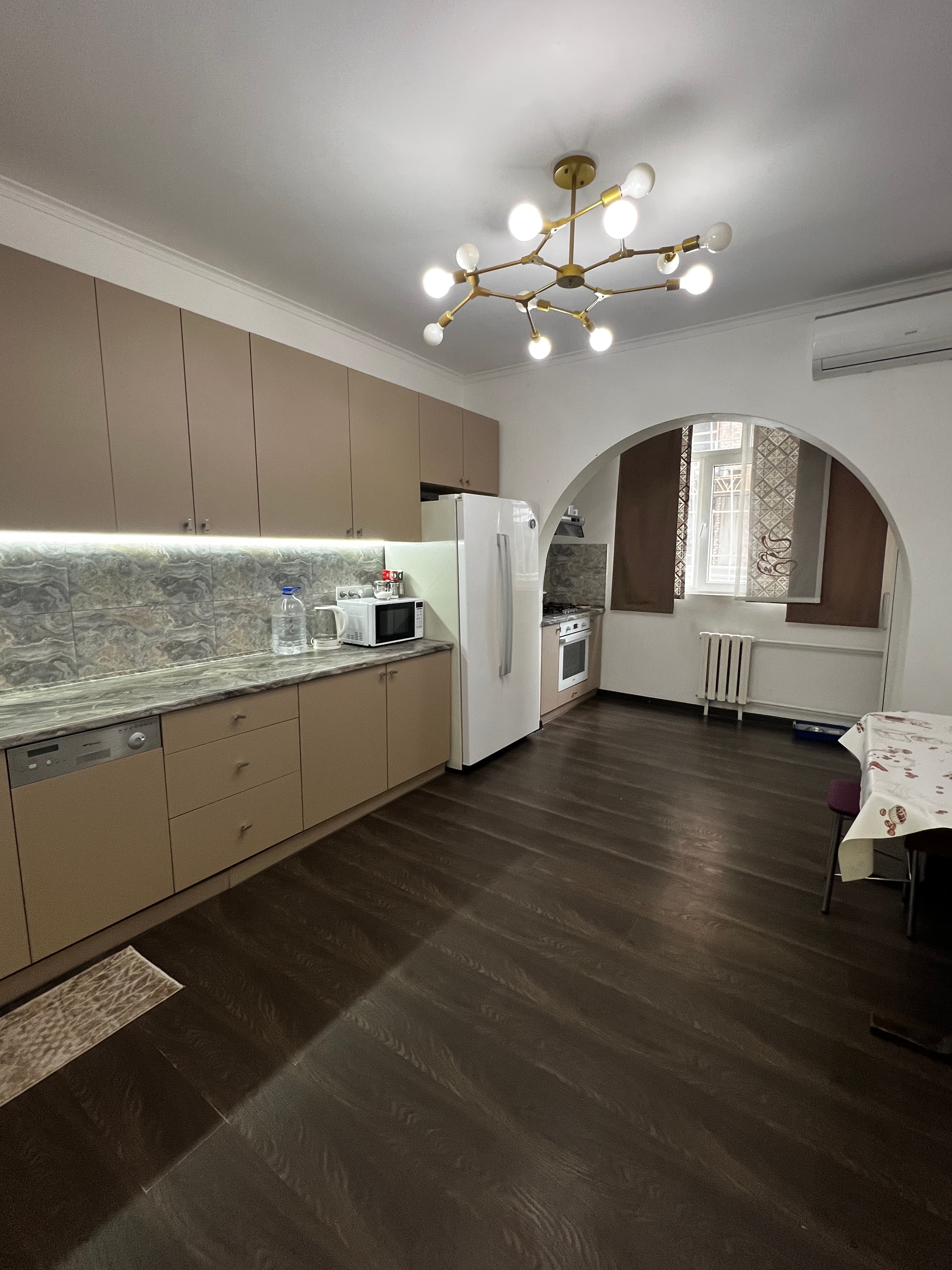 3 ком, 106 улучшенная, 101.2 м2, этаж 1/9, Сост: Евроремонт - фото 2
