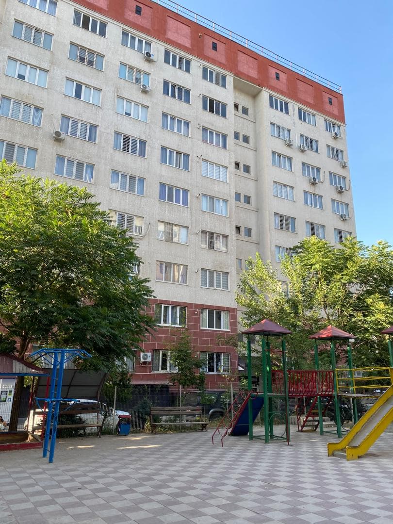 2 ком, 106 улучшенная, 67 м2, этаж 7/9, Сост: Евроремонт - фото 1