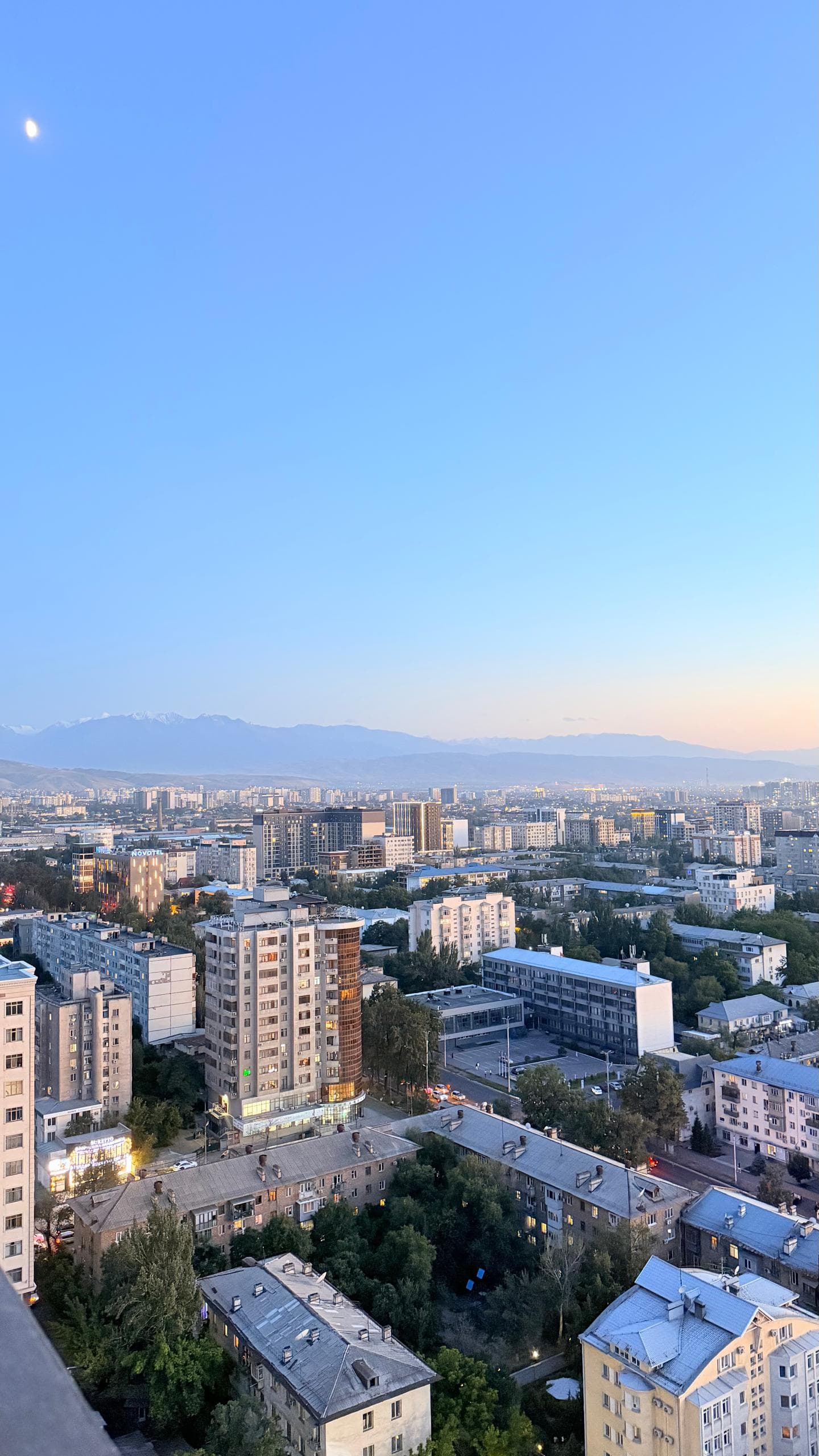 Аренда, Элитка, 2 ком, 80 м2, этаж 24/25, ж/к ЖД Шератон, Сост: Евроремонт - фото 11