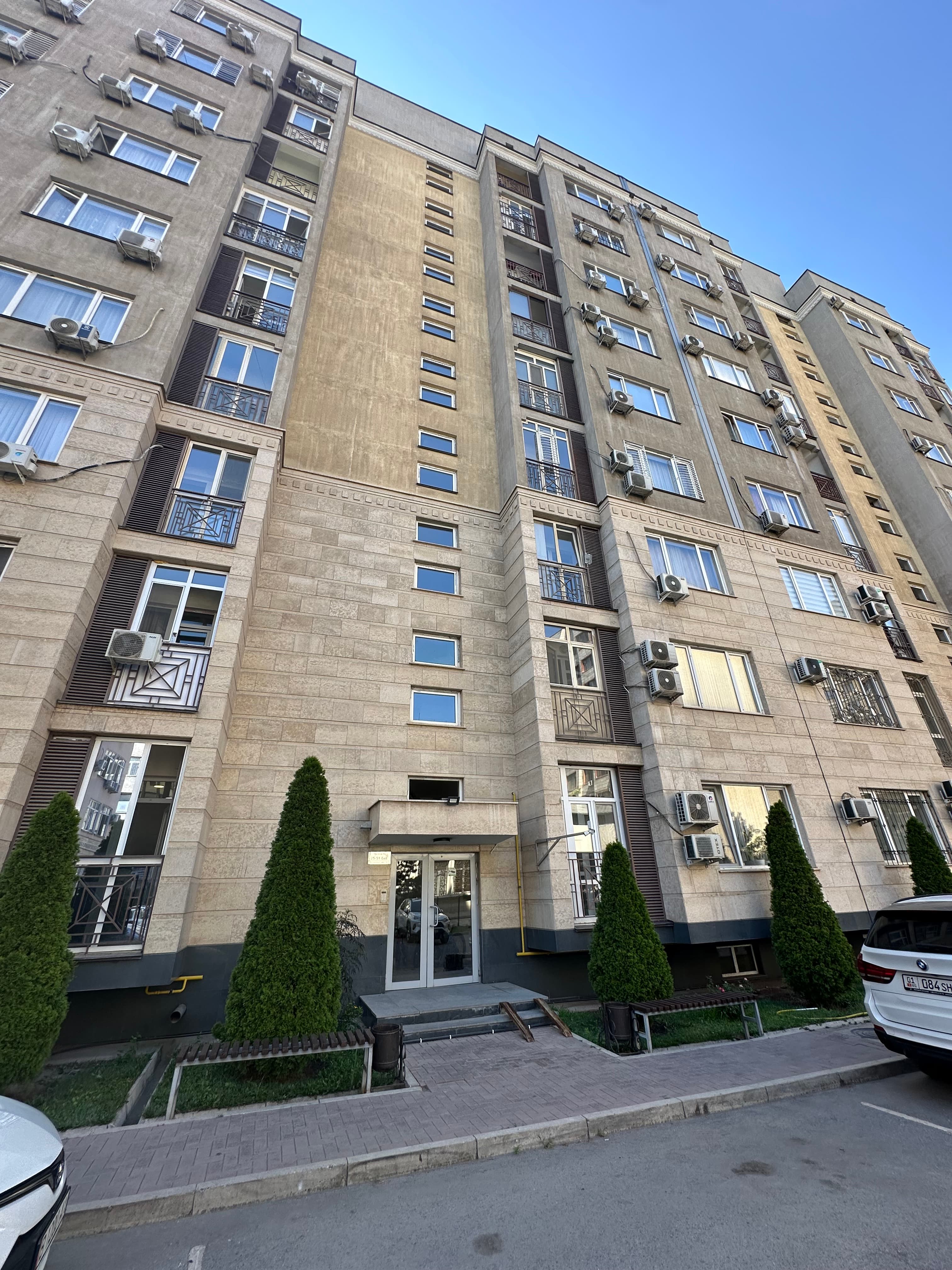 Аренда, Элитка, 3 ком, 123 м2, этаж 3/9, Сост: Евроремонт - фото 16