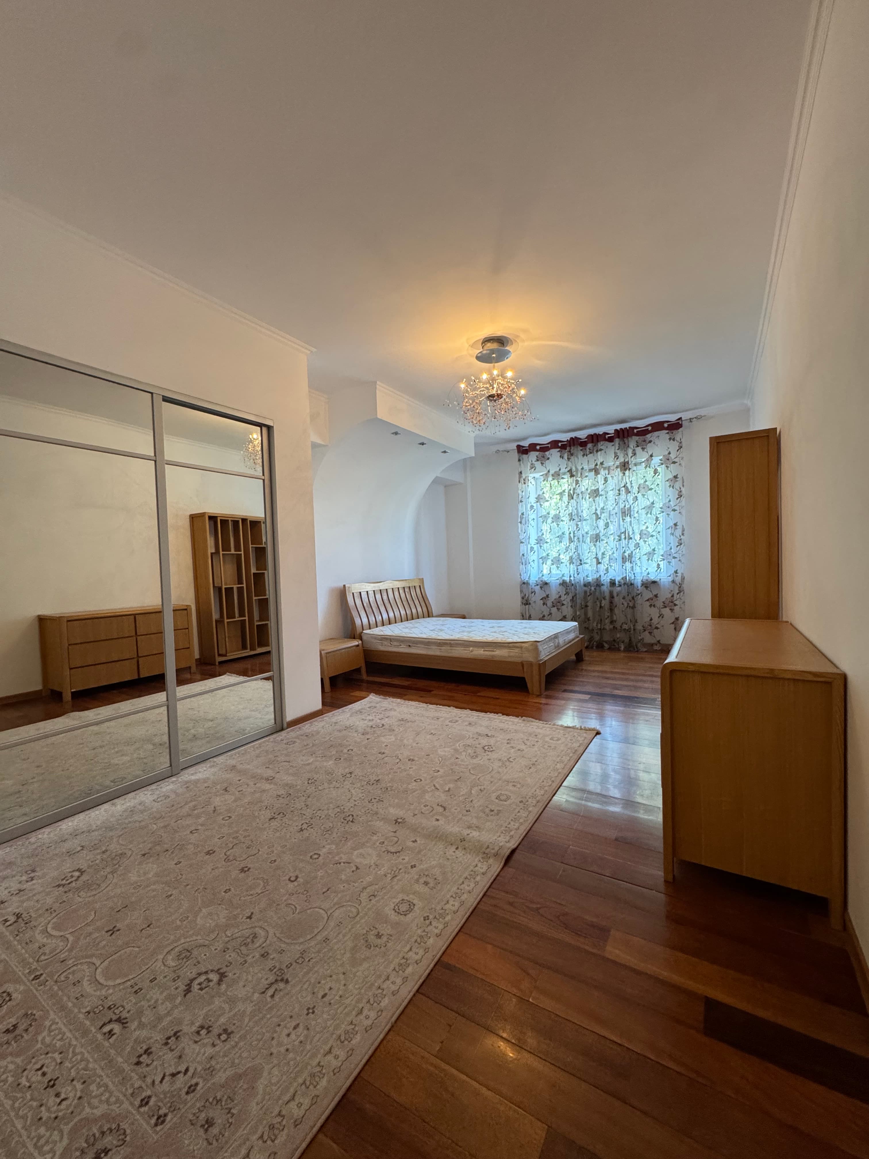 Аренда, Элитка, 4 ком, 237 м2, этаж 2/9, Сост: Хорошее - фото 13