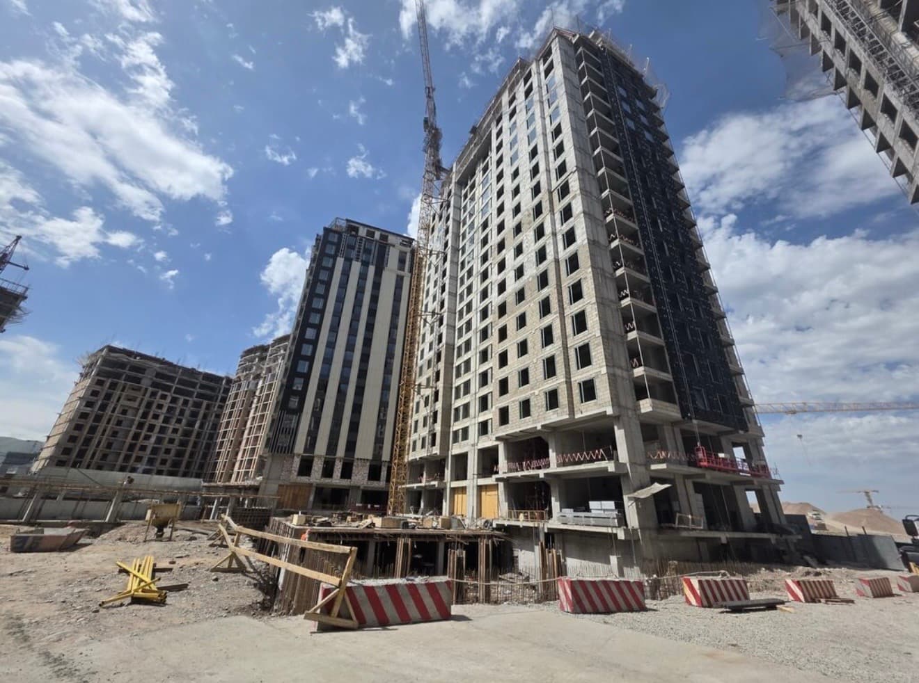 Элитка, 2 ком, 99 м2, этаж 6/20, ж/к Imarat Park Residence, Сост: Строящийся ПСО - фото 2