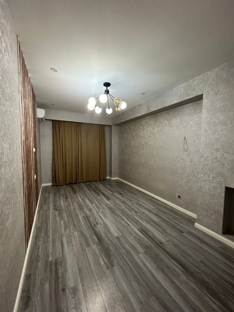 Элитка, 3 ком, 81 м2, этаж 10/12, ж/к Панорама (Горького/Фатьянова), Сост: Евроремонт - фото 14