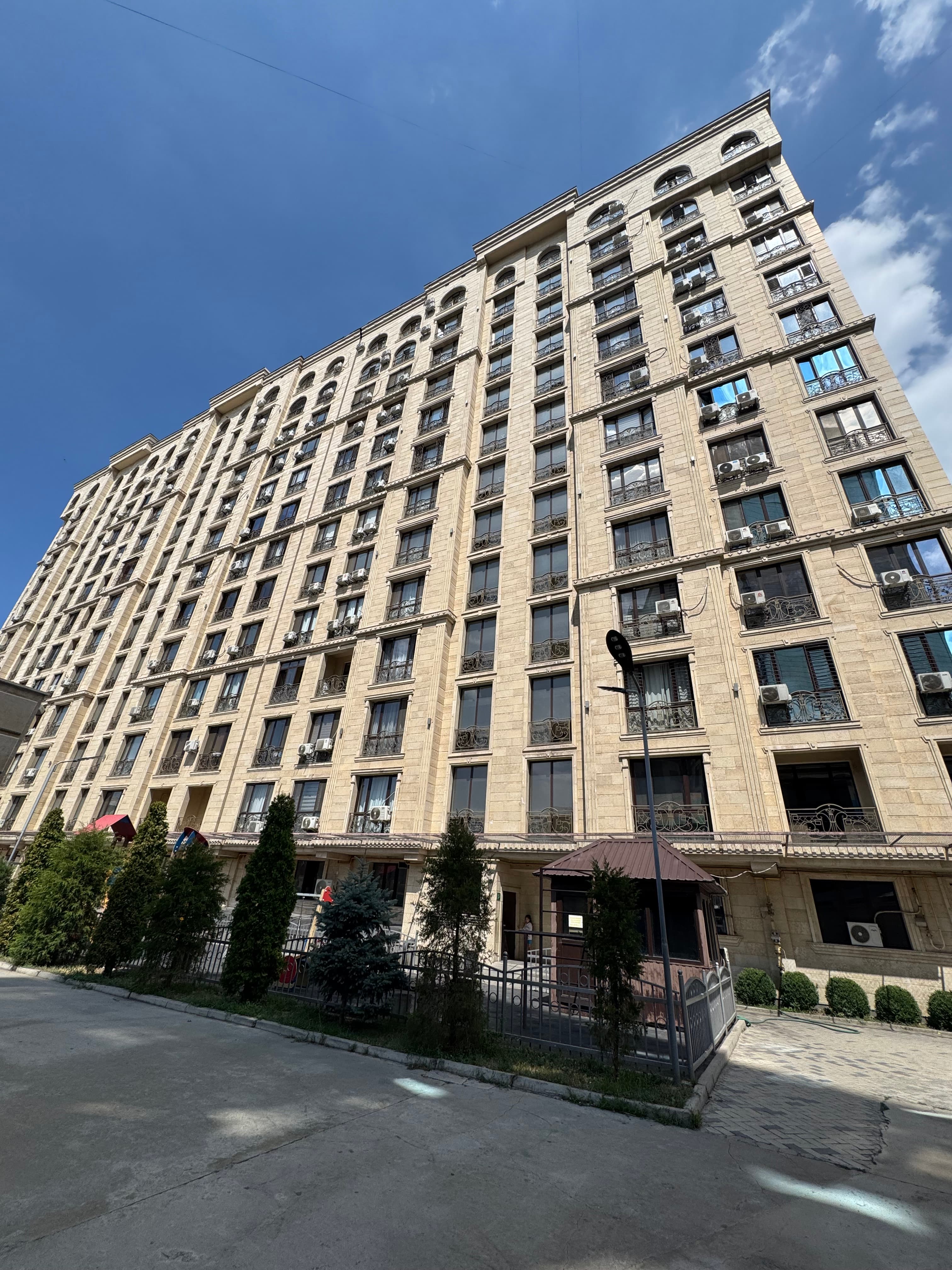 Элитка, 116 м2, этаж 5/12, ж/к Мон Париж (Mon Paris), Сост: Евроремонт - фото 1