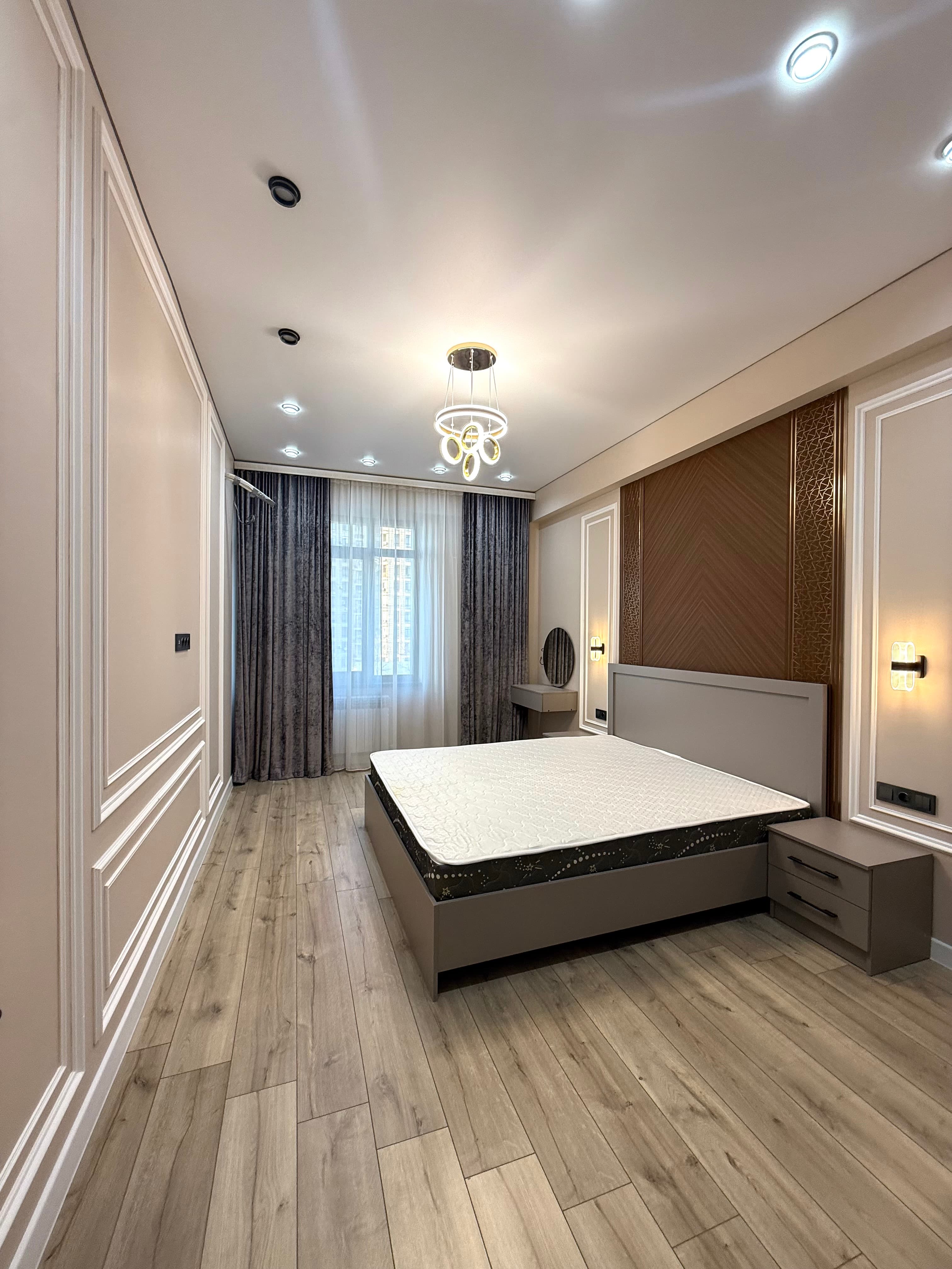 Продажа, Элитка, 3 ком, 86 м2, этаж 4/14, ж/к Континенталь (Continental), Сост: Евроремонт - фото 1