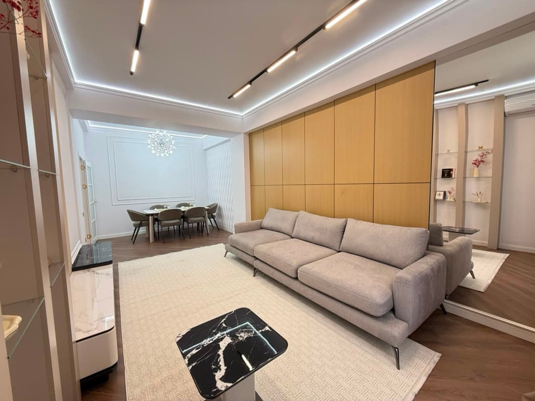 Элитка, 79 м2, этаж 9/13, ж/к Нью-Йорк сити (New York city), Сост: Евроремонт - фото 15