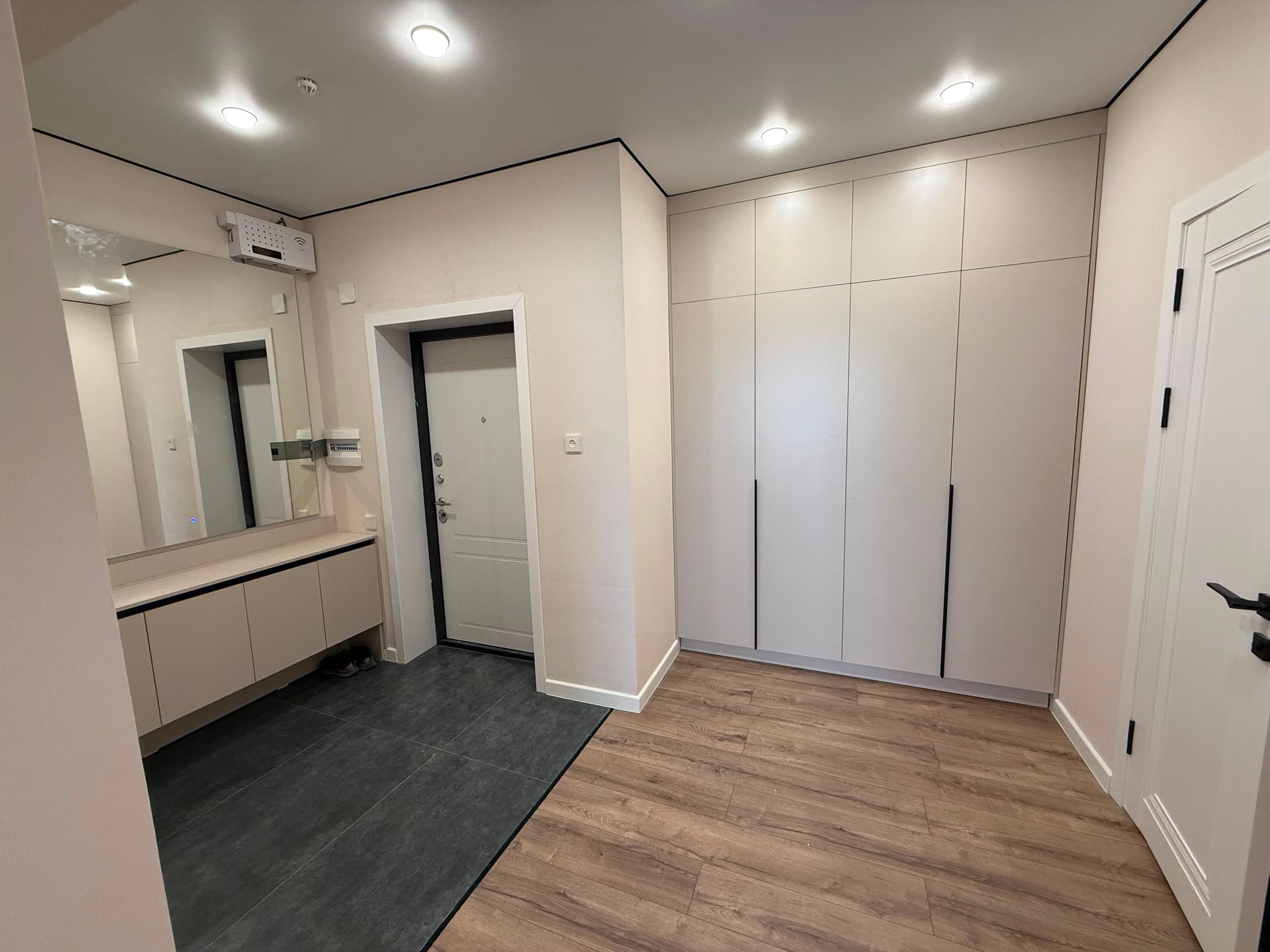 Элитка, 1 ком, 45 м2, этаж 7/14, ж/к ЖК Эмель, Сост: Евроремонт - фото 13