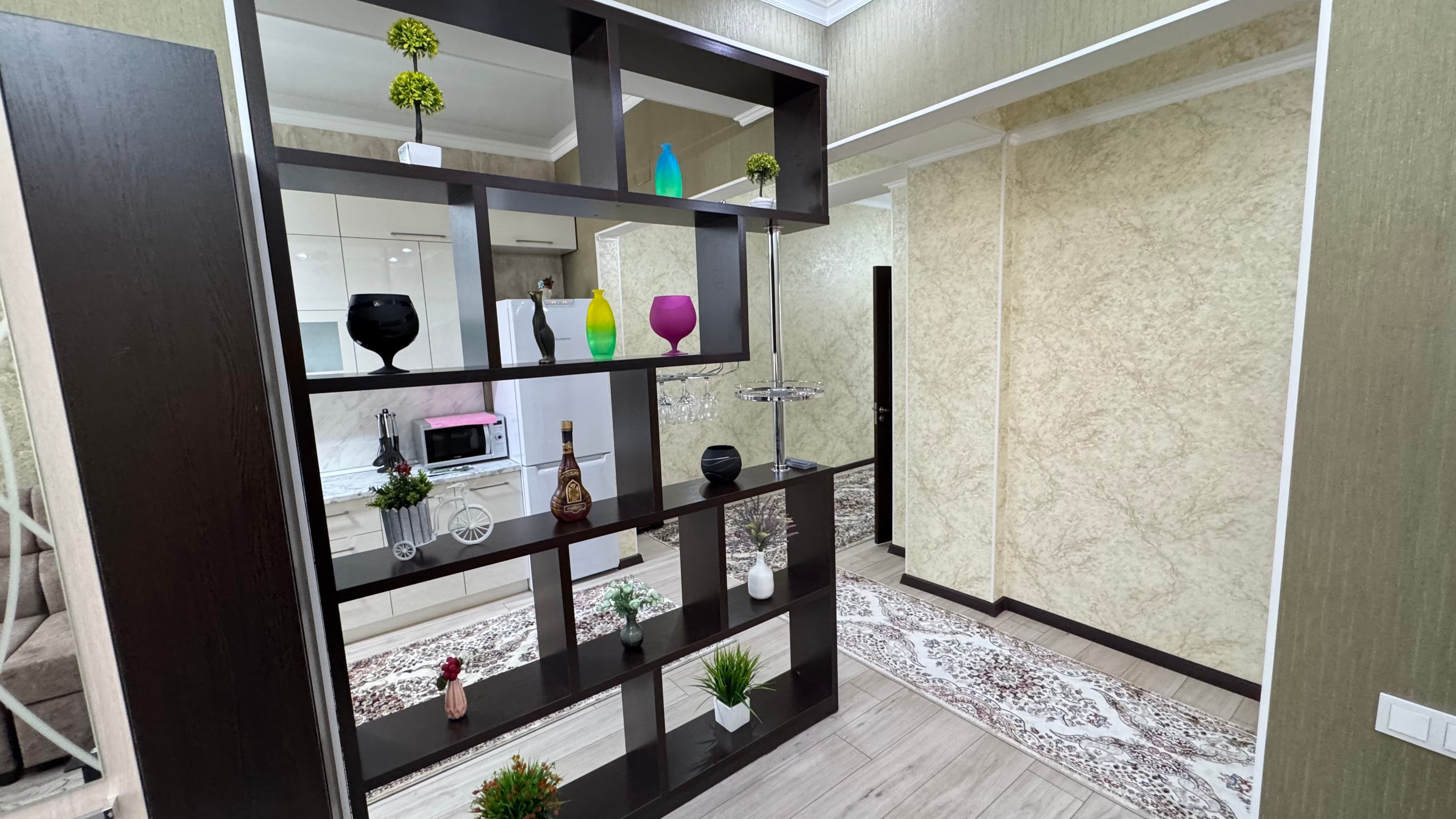 Элитка, 150 м2, этаж 5/10, ж/к Алымбек и Курманжан Датка, Сост: Евроремонт - фото 14
