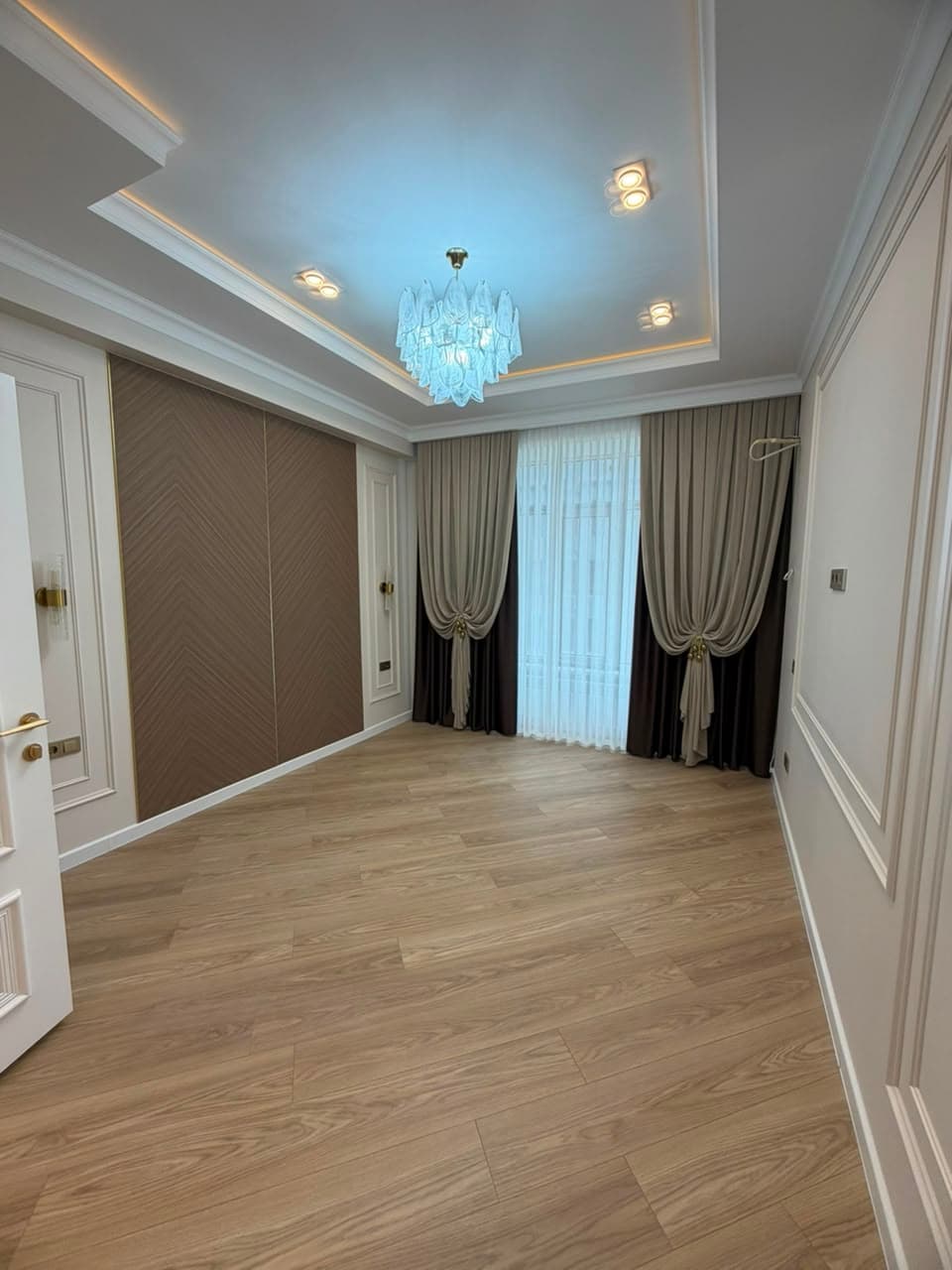 Продажа, Элитка, 3 ком, 103 м2, этаж 7/14, ж/к Нью-Йорк сити (New York city), Сост: Евроремонт - фото 3