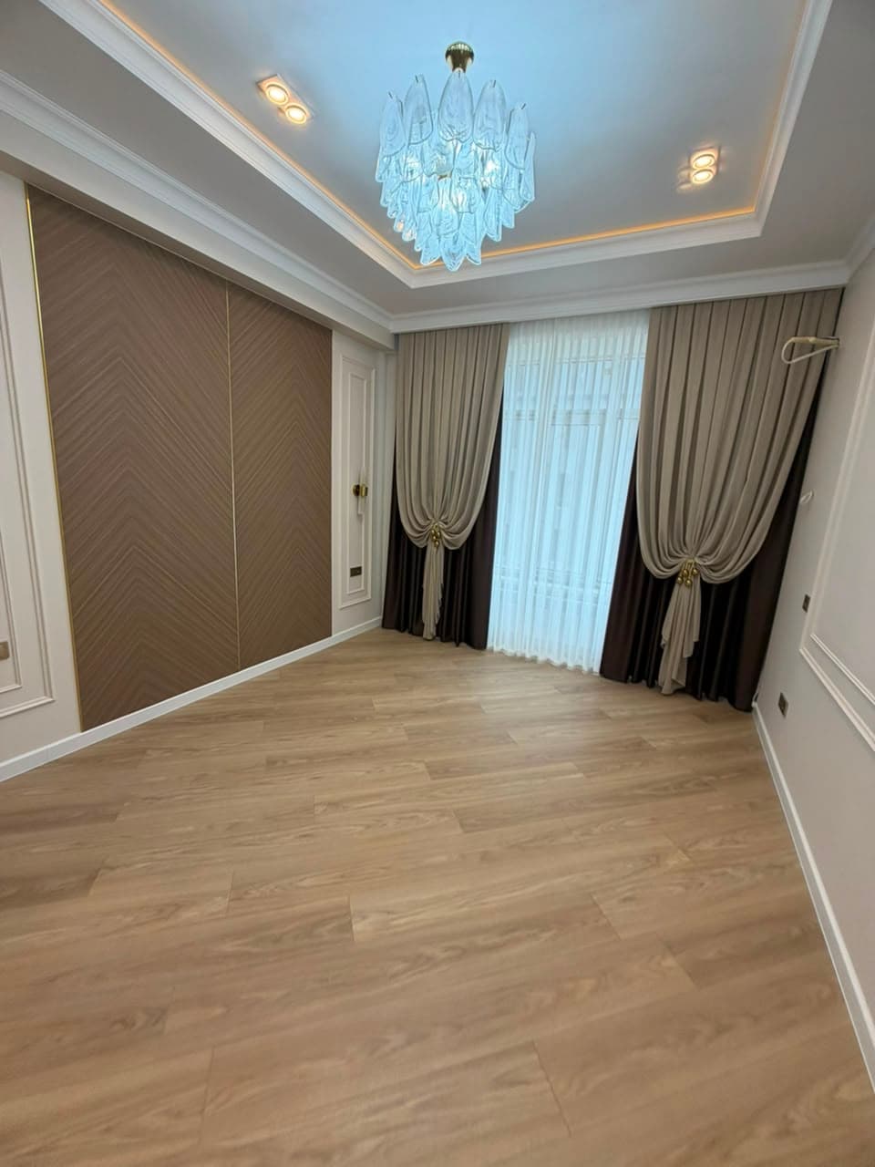 Продажа, Элитка, 3 ком, 103 м2, этаж 7/14, ж/к Нью-Йорк сити (New York city), Сост: Евроремонт - фото 11