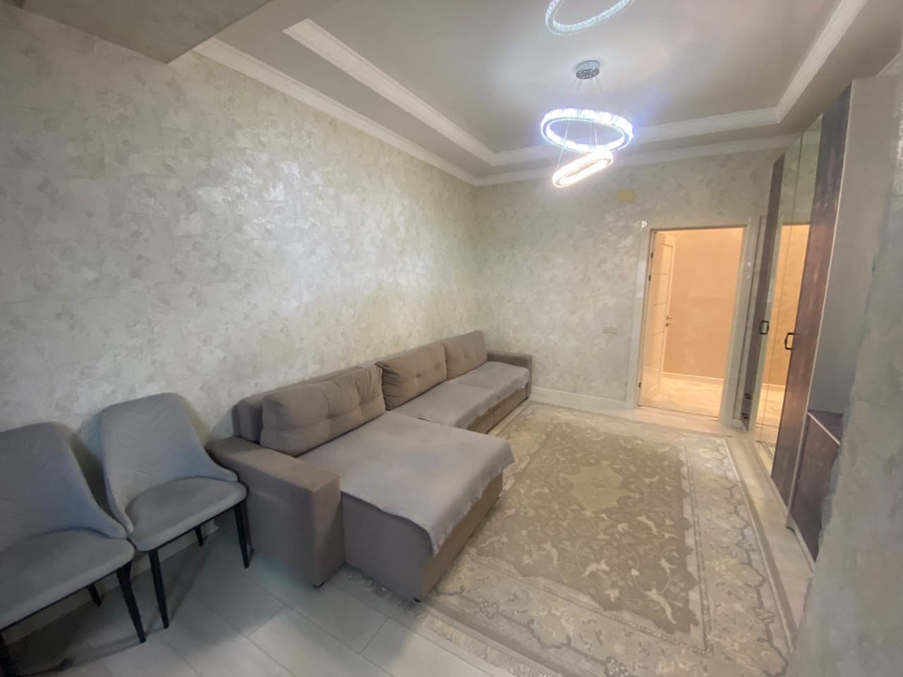 Property 100380 - Image 2