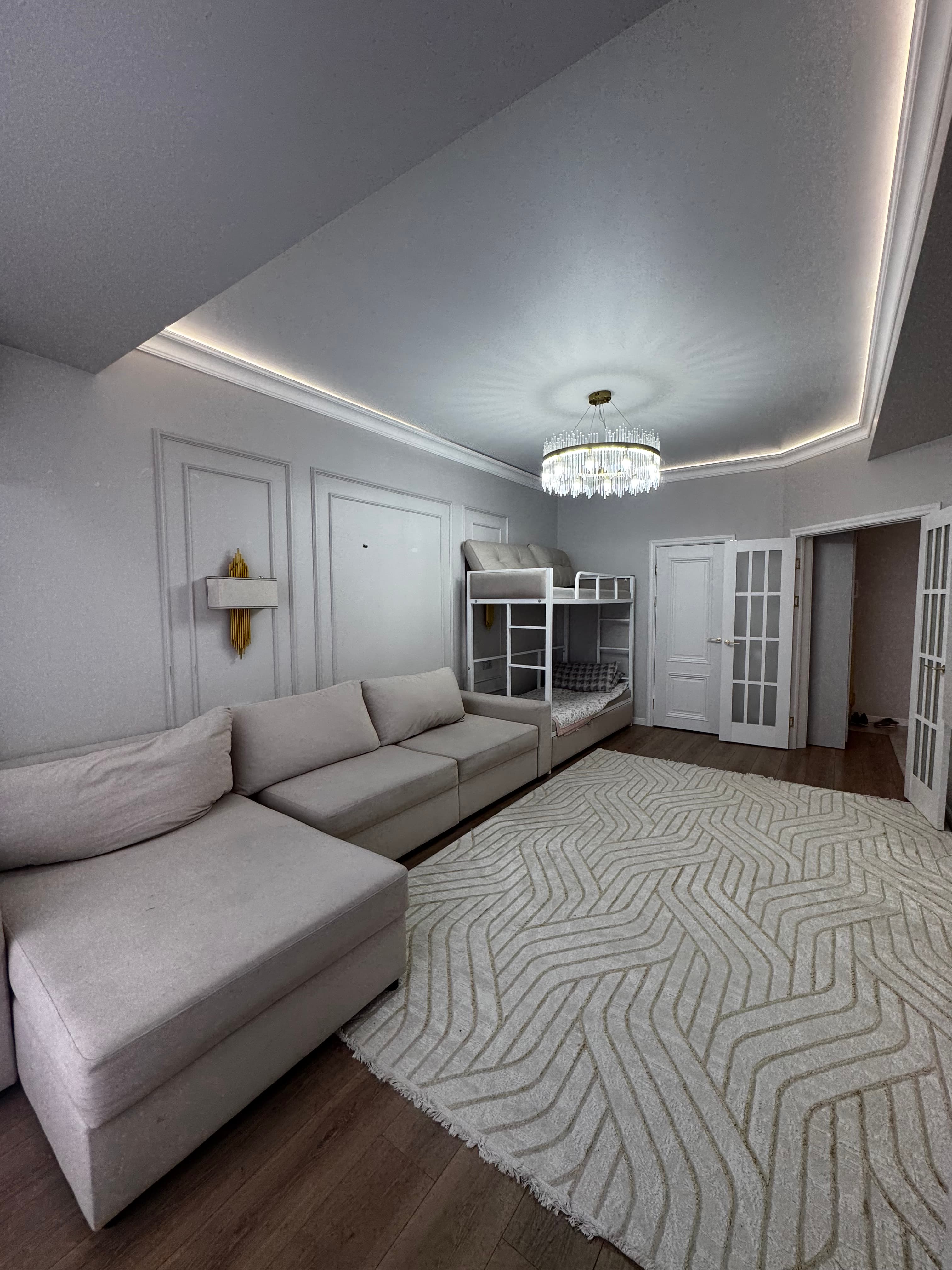 Элитка, 49 м2, этаж 10/12, ж/к Rich Home, Сост: Евроремонт