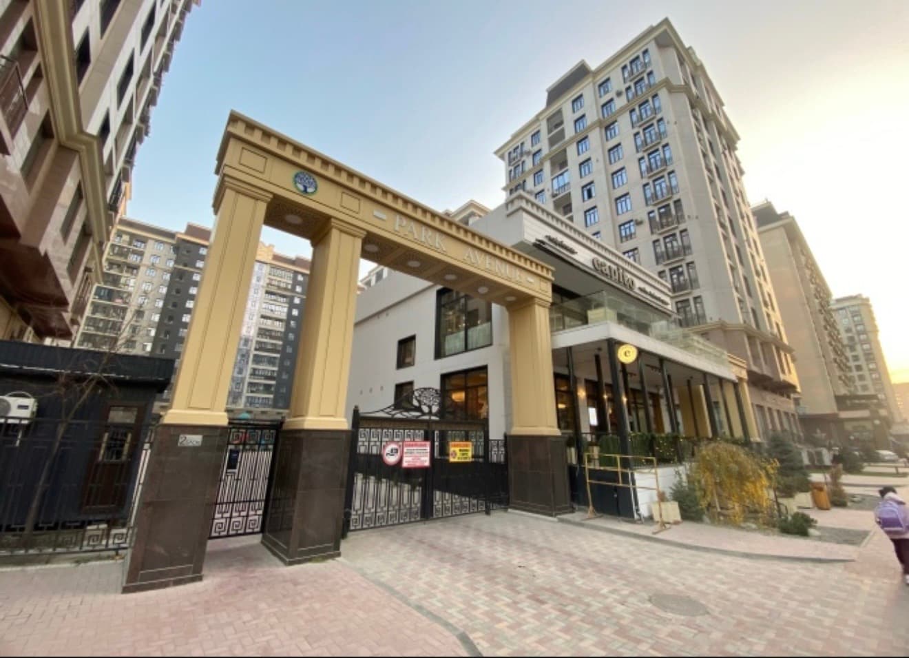 Элитка, 2 ком, 70 м2, этаж 6/12, ж/к Парк Авеню (Park Avenue), Сост: Евроремонт