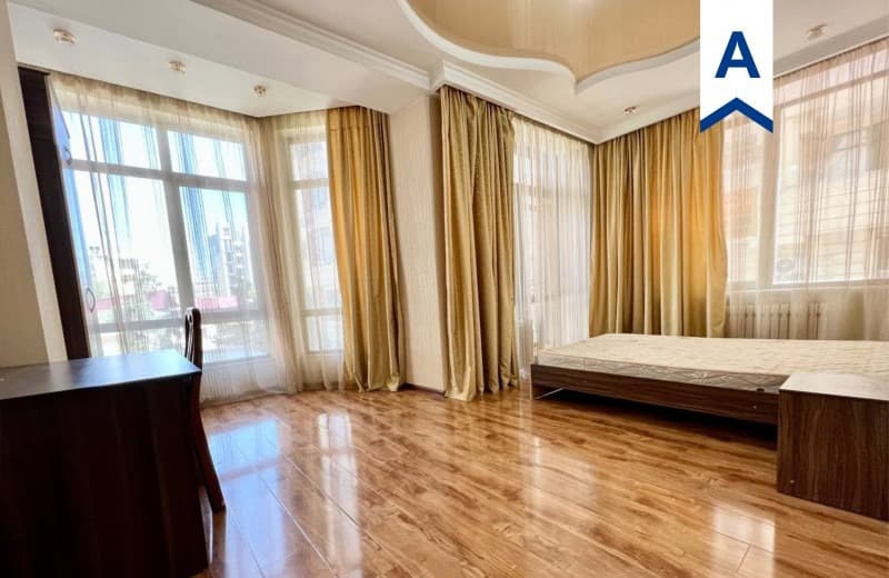 Элитка, 4 ком, 170 м2, этаж 2/10, ж/к Триумф, Сост: Евроремонт - фото 8