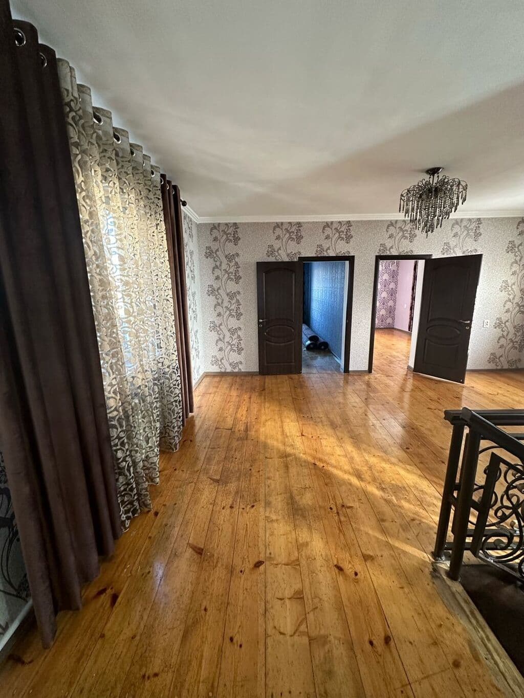 Дом, 5 ком - фото 1
