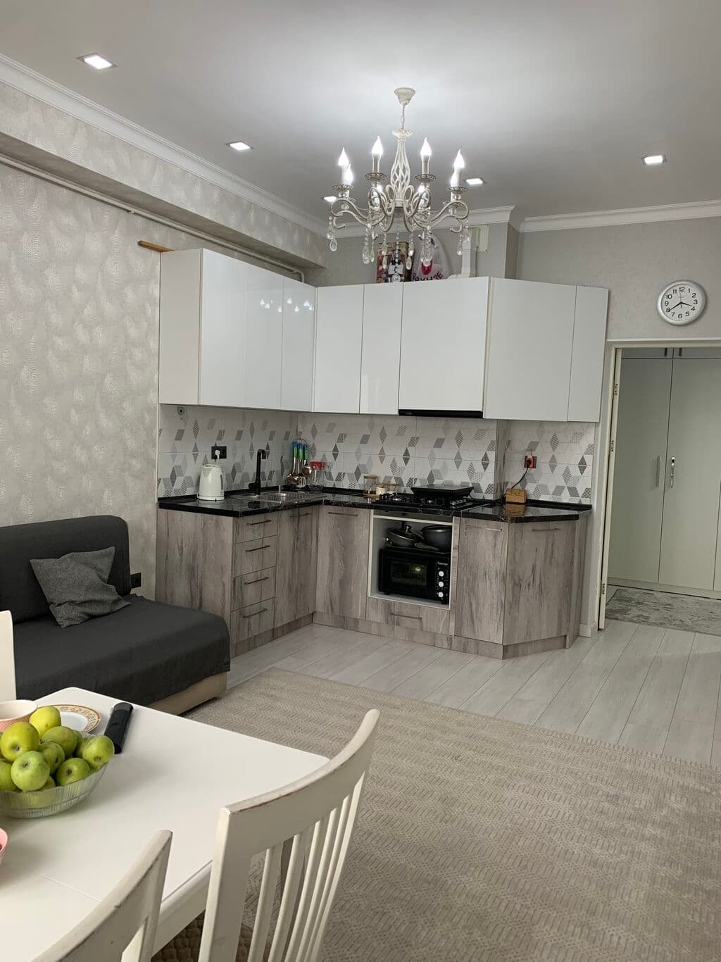 Элитка, 49 м2, этаж 10/12, ж/к Грин Ленд (Green Land), Сост: Евроремонт - фото 3