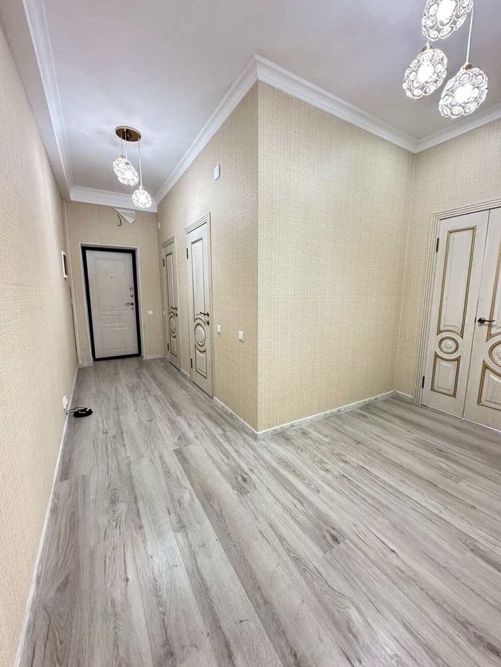 Элитка, 2 ком, 70 м2, этаж 5/6, Сост: Евроремонт - фото 16