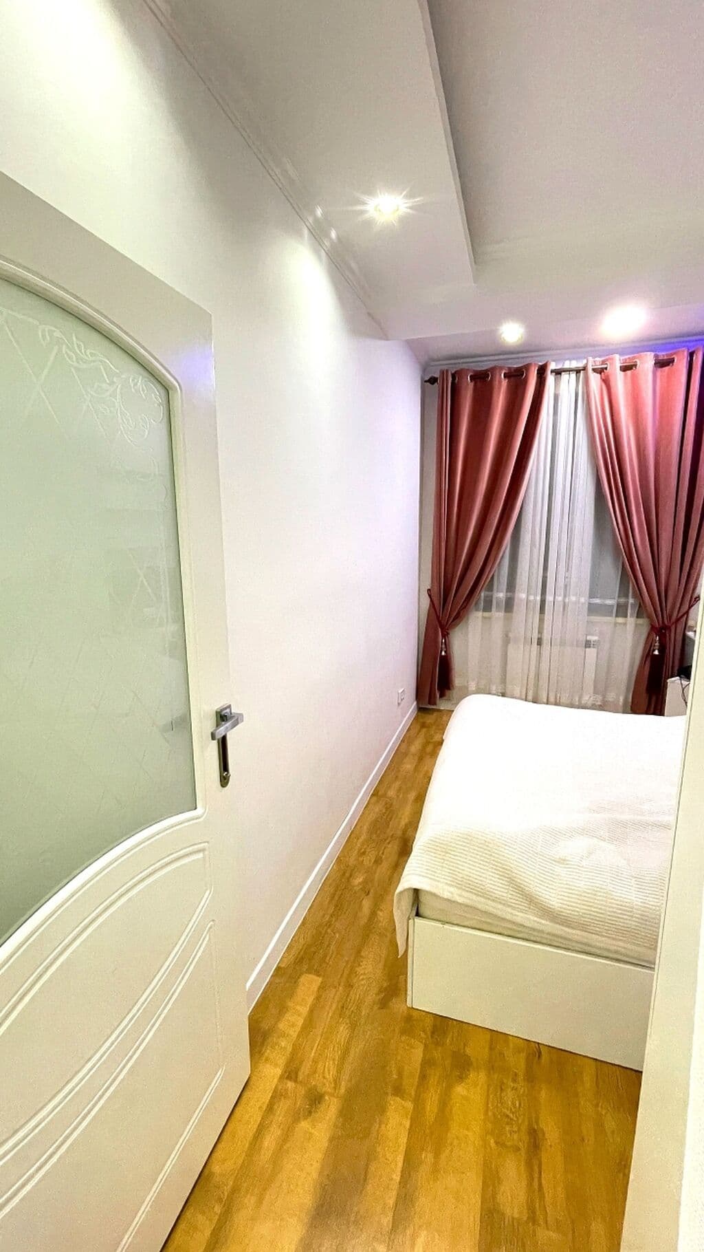 Элитка, 2 ком, 80 м2, этаж 12/13, ж/к Панфилов (Panfilov), Сост: Евроремонт - фото 7