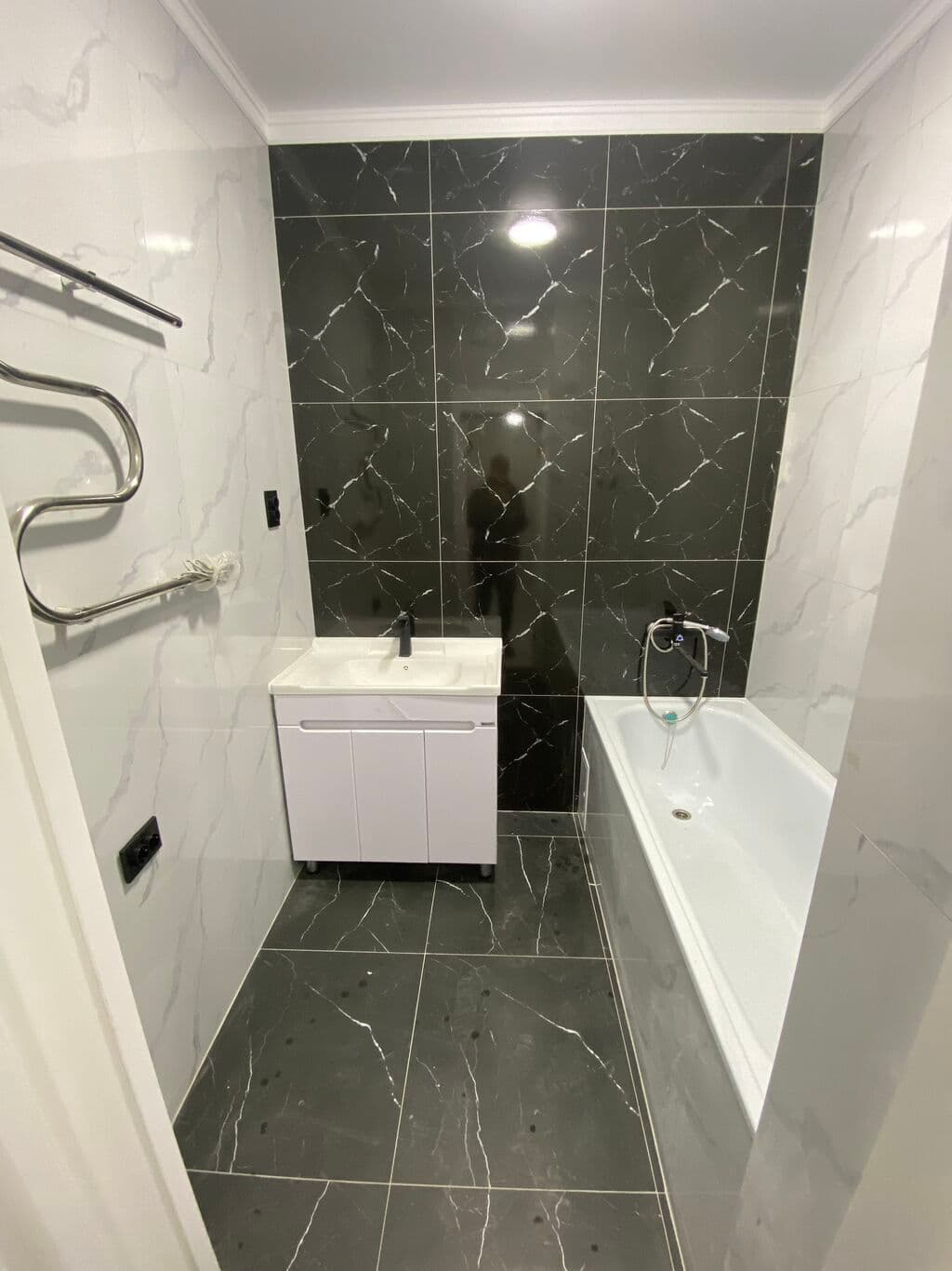 Элитка, 2 ком, 60 м2, этаж 10/10, ж/к Кара-Жыгач, Сост: Евроремонт - фото 14