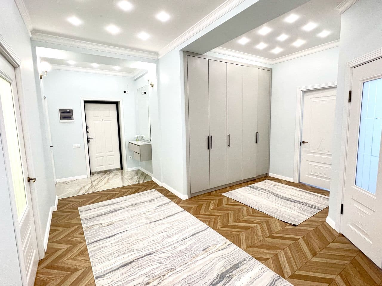 Элитка, 3 ком, 152 м2, этаж 13/14, ж/к Английский Квартал (Angliyski Kvartal), Сост: Евроремонт - фото 14