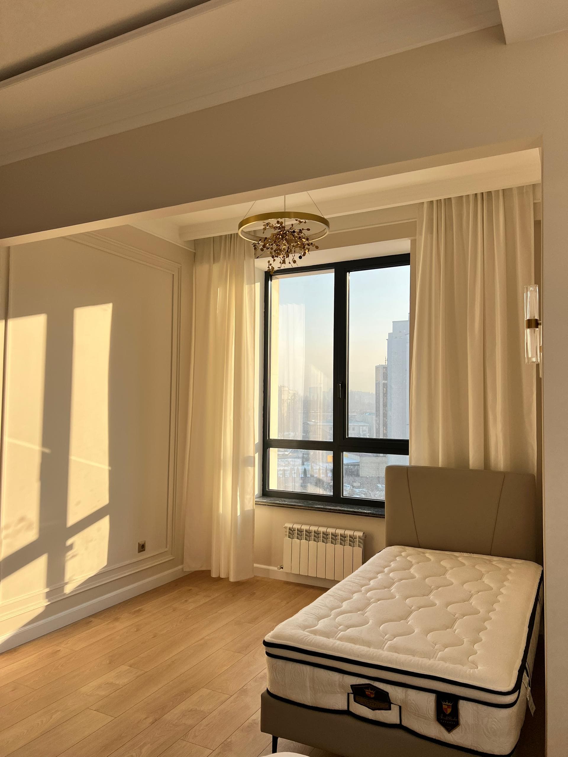 Элитка, 3 ком, 120 м2, этаж 7/15, ж/к Испанский дом, Сост: Евроремонт - фото 6