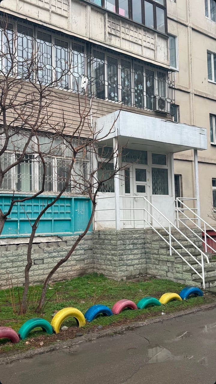 Офис, Коммерческая, 40 м2, этаж 1/9, Сост: Евроремонт - фото 1