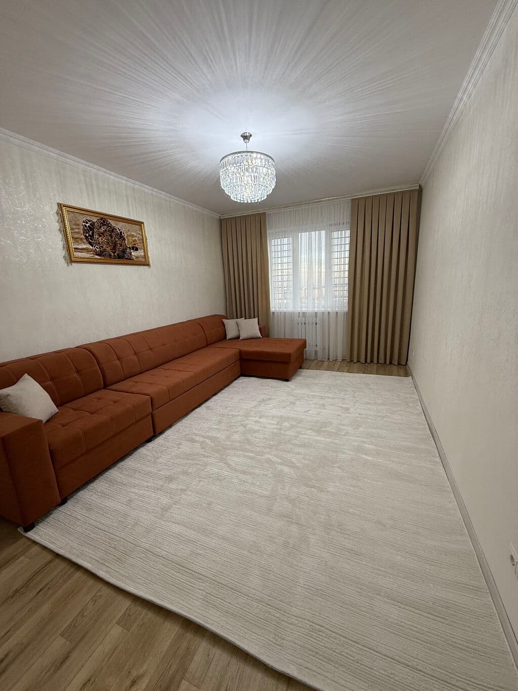 Элитка, 2 ком, 70 м2, этаж 18/18, ж/к БИШКЕК КУРУЛУШ (Bishkek Kurulush), Сост: Евроремонт - фото 1