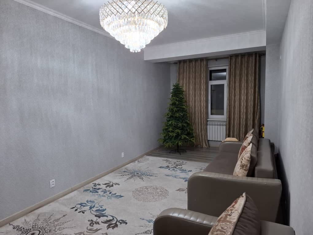 Элитка, 74 м2, этаж 2/7, ж/к Ала Тоо 7этажка, Сост: Евроремонт - фото 9