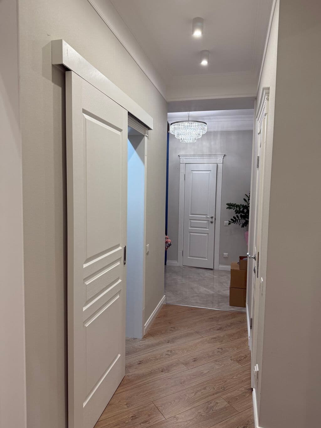 Элитка, 3 ком, 87 м2, этаж 9/9, ж/к Элит Хаус (Elite House), Сост: Евроремонт - фото 10