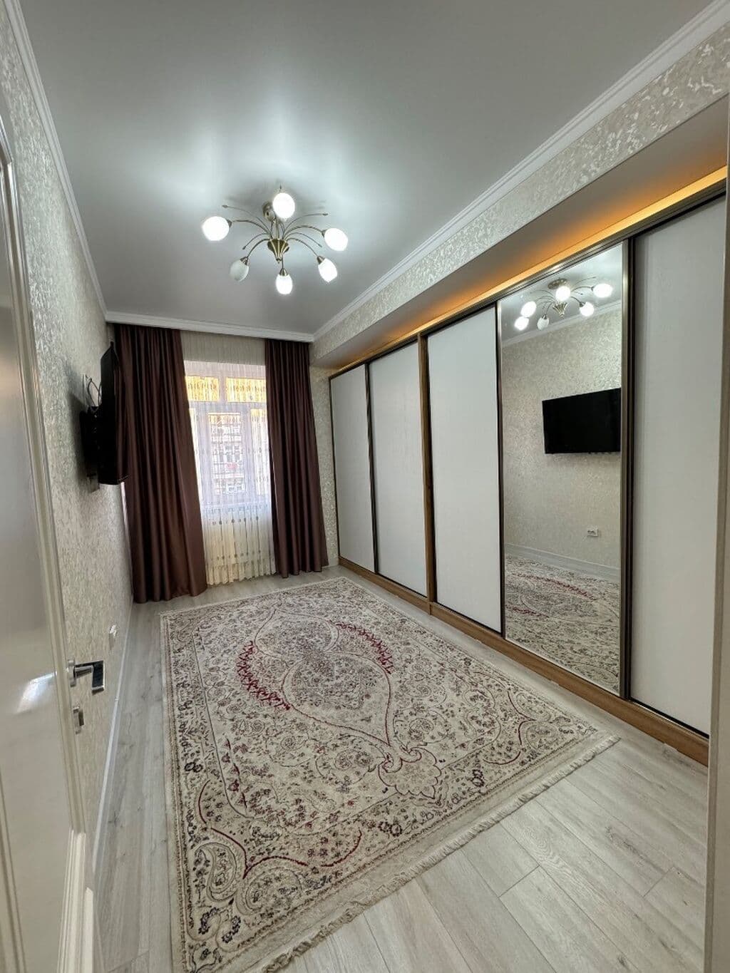 Элитка, 2 ком, 70 м2, этаж 11/12, ж/к Ботанический Сад, Сост: Евроремонт - фото 11