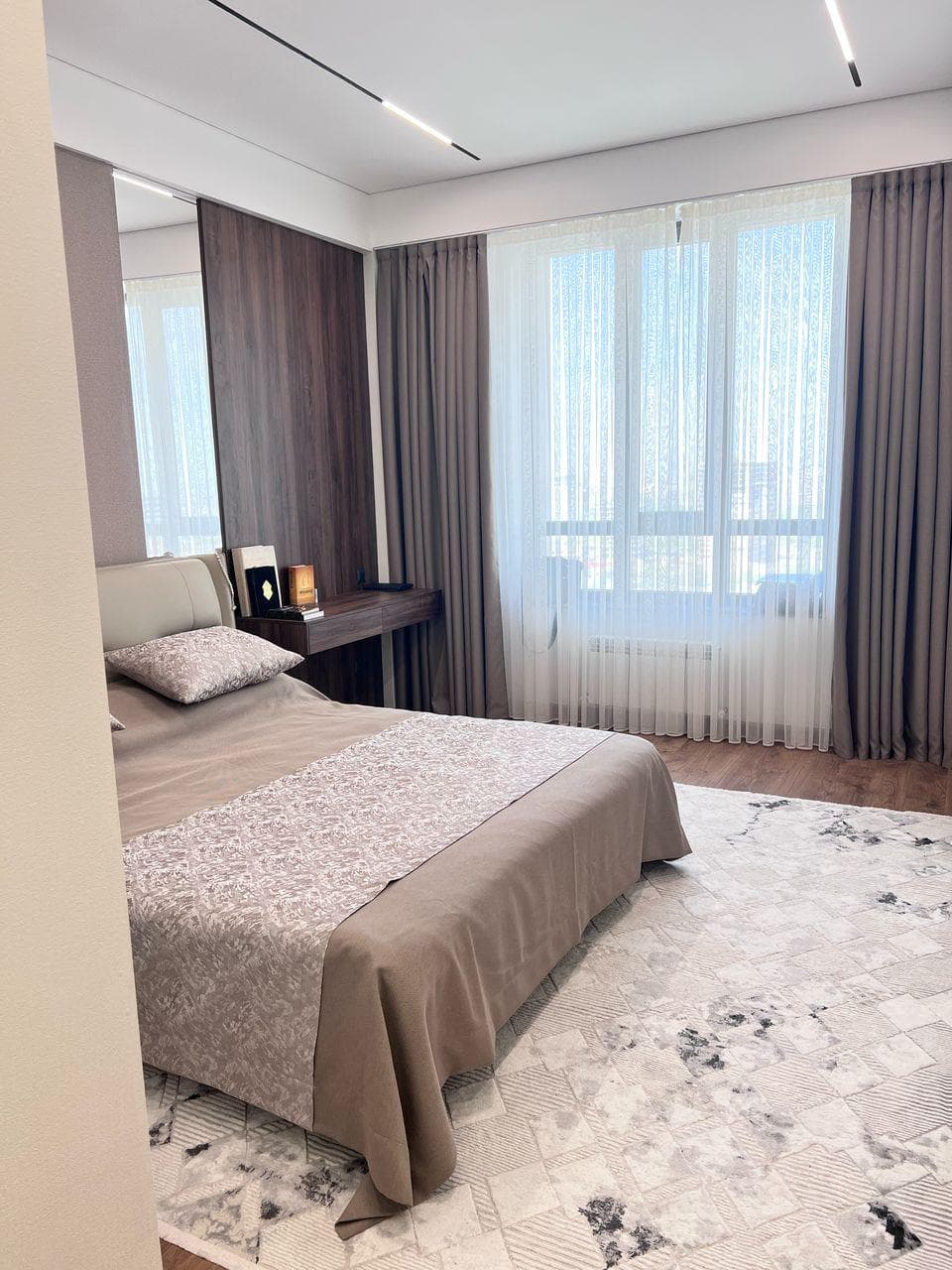 Элитка, 3 ком, 105 м2, этаж 14/16, ж/к Белгравия (Belgravia), Сост: Евроремонт - фото 1