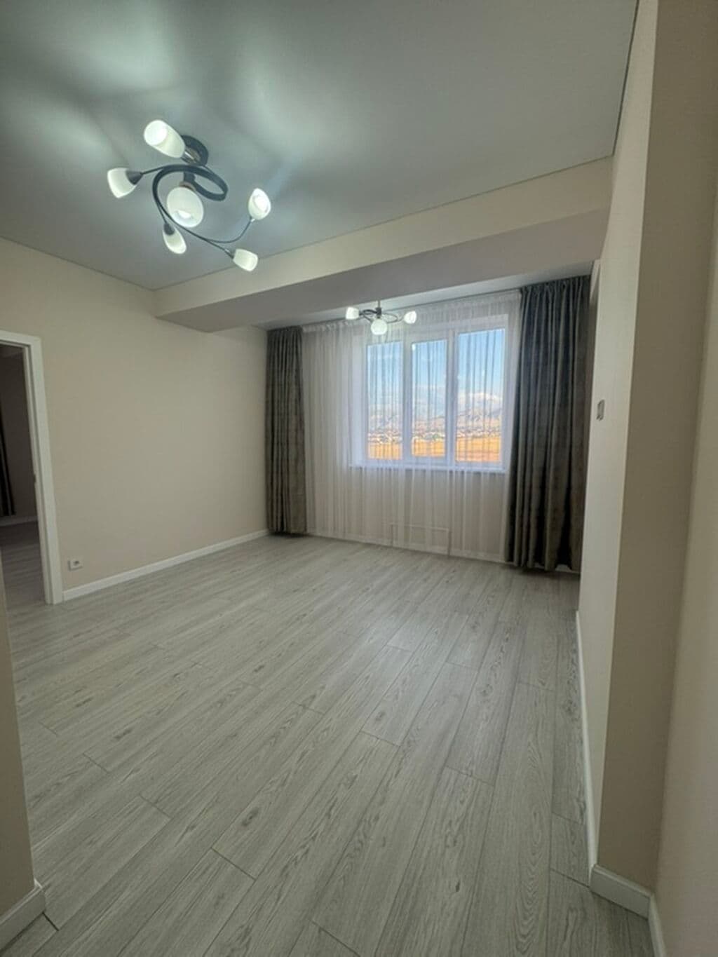 Элитка, 2 ком, 60 м2, этаж 6/12, ж/к Кара-Жыгач, Сост: Евроремонт - фото 1
