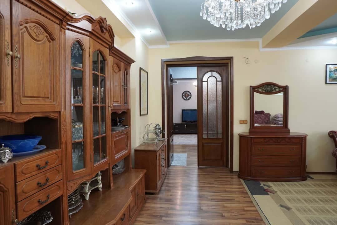 Элитка, 5 ком, 209 м2, этаж 5/6, Сост: Хорошее - фото 3