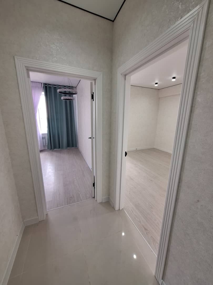 Элитка, 1 ком, 44 м2, этаж 12/14, ж/к Ала-Тоо (Ala-Too), Сост: Евроремонт - фото 1