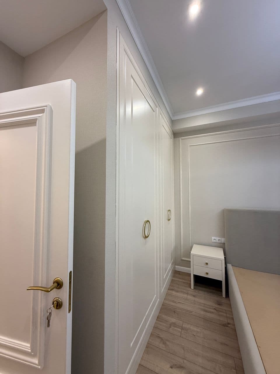 Элитка, 3 ком, 100 м2, этаж 4/14, ж/к Роял(Royal), Сост: Евроремонт - фото 4