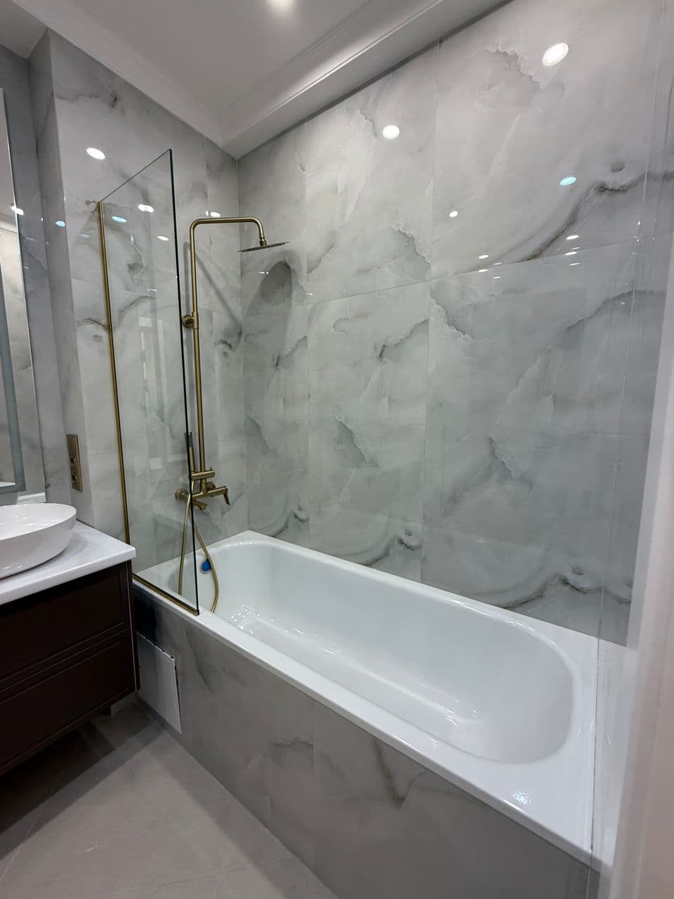 Элитка, 3 ком, 100 м2, этаж 4/14, ж/к Роял(Royal), Сост: Евроремонт - фото 6