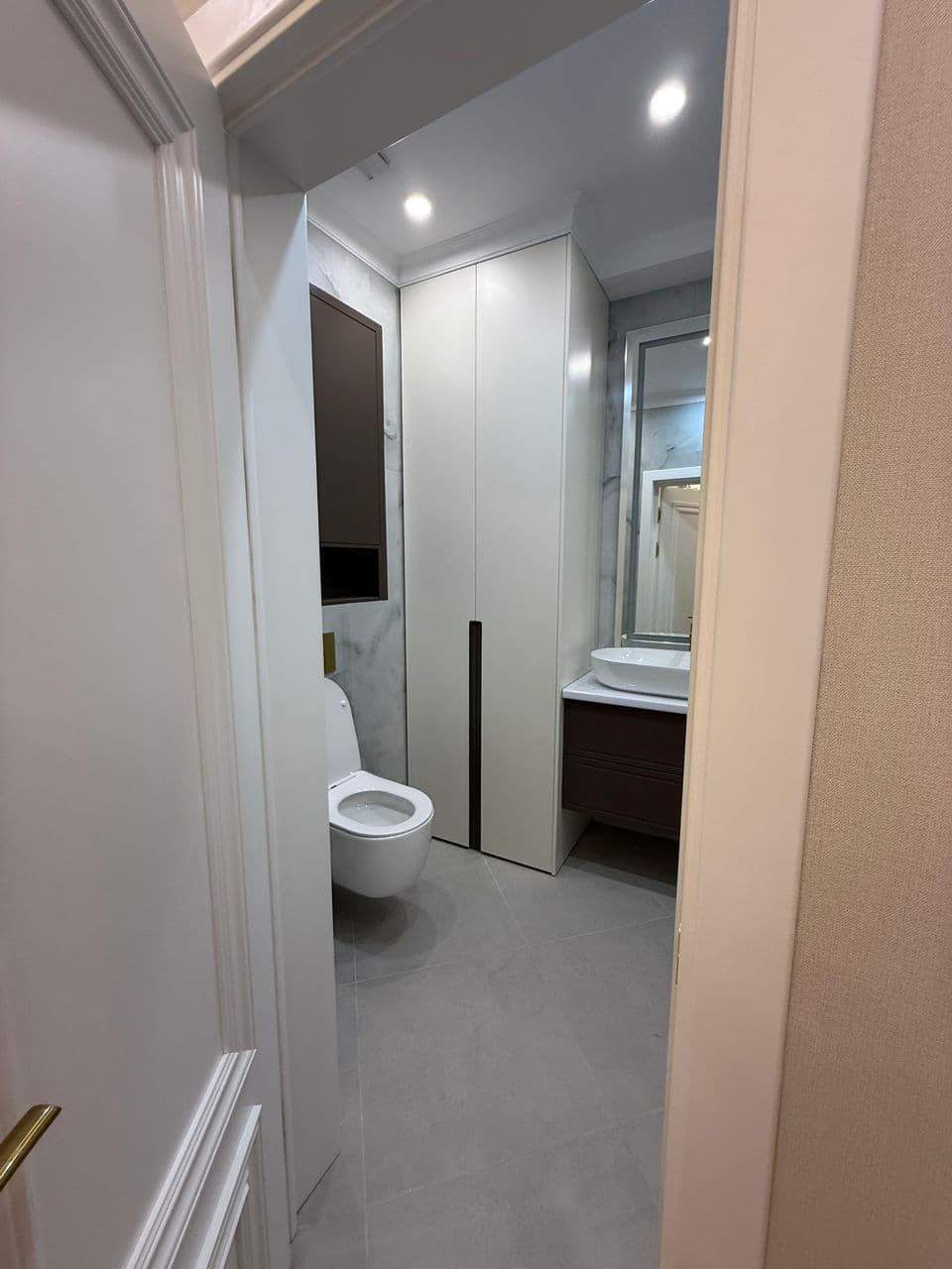 Элитка, 3 ком, 100 м2, этаж 4/14, ж/к Роял(Royal), Сост: Евроремонт - фото 12