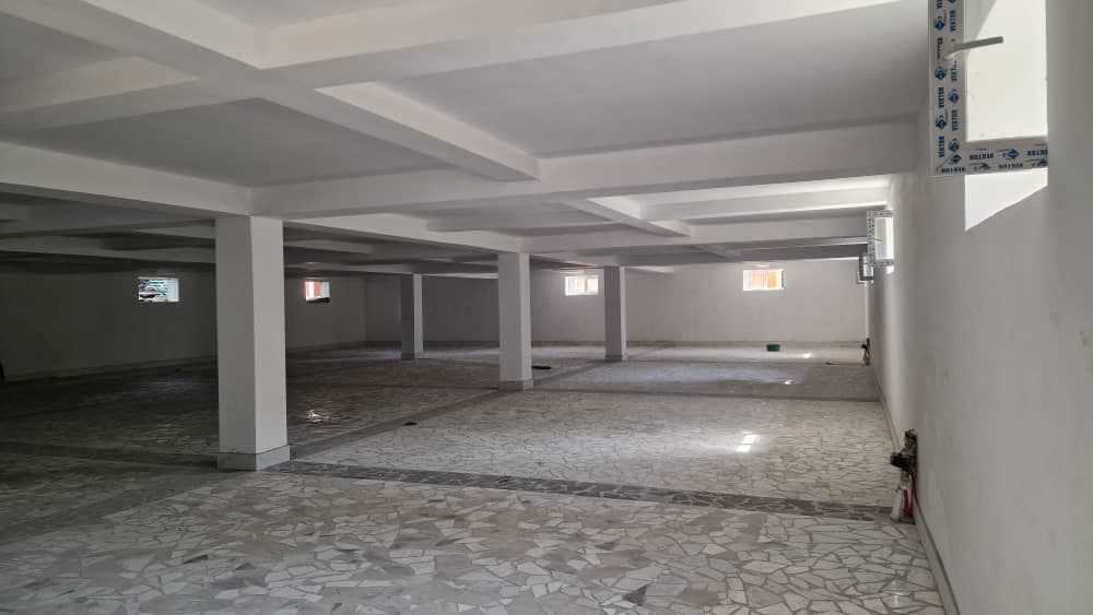 Подвальное помещение, Коммерческая, 420 м2, этаж 1/4, Сост: Хорошее - фото 1